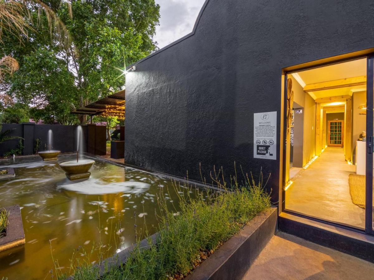 Royal Tree Guest House Potchefstroom Dış mekan fotoğraf