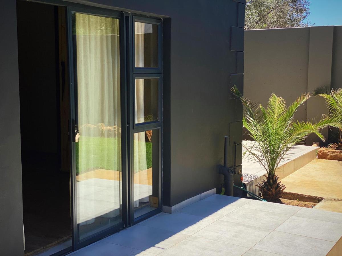 Royal Tree Guest House Potchefstroom Dış mekan fotoğraf