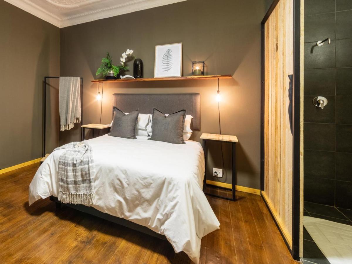 Royal Tree Guest House Potchefstroom Dış mekan fotoğraf