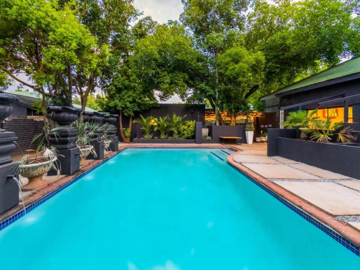 Royal Tree Guest House Potchefstroom Dış mekan fotoğraf