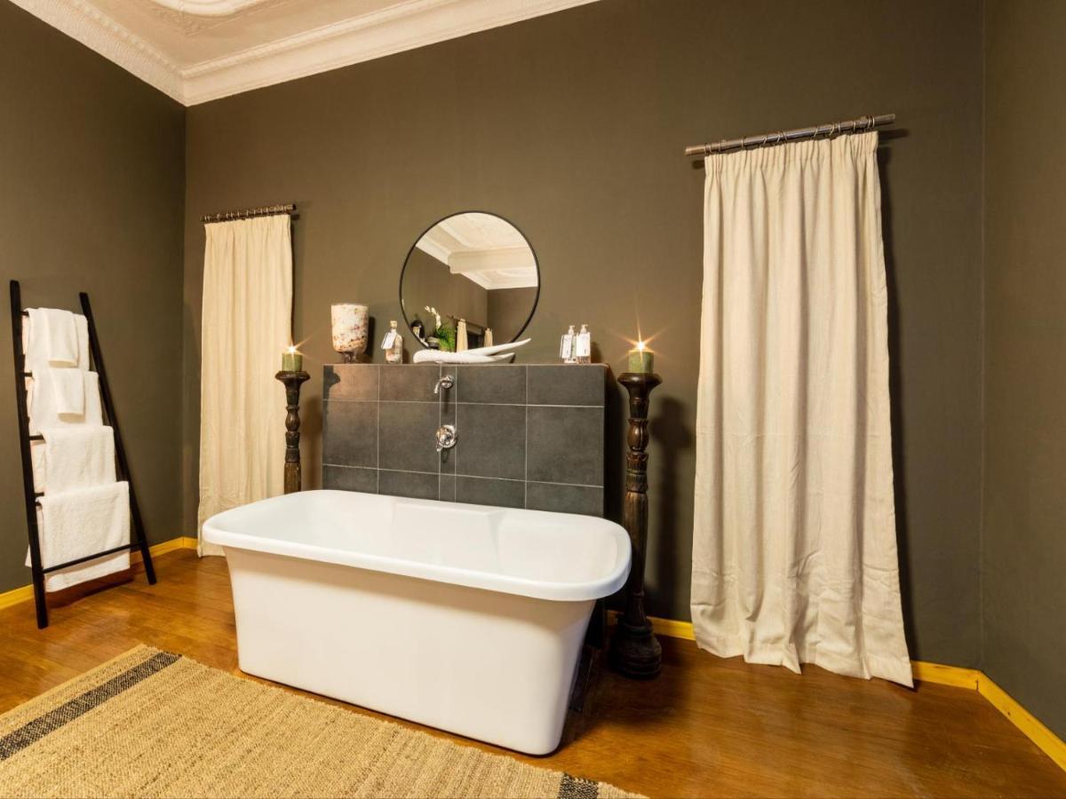Royal Tree Guest House Potchefstroom Dış mekan fotoğraf